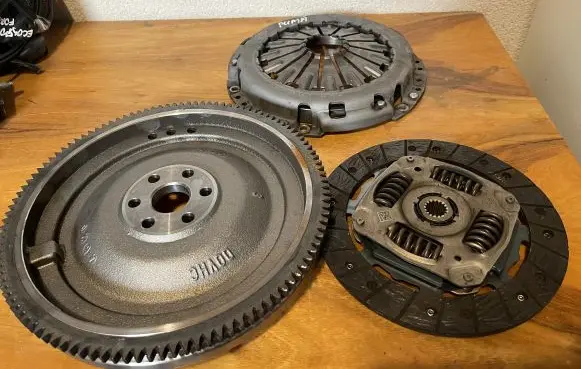 Ford Puma Clutch set kit H6BG7563BB