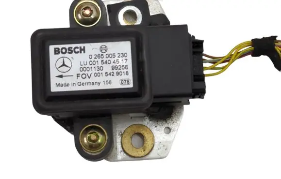 Mercedes-Benz E W210 ESP acceleration yaw rate sensor 0265005230 0015404517 0015429018