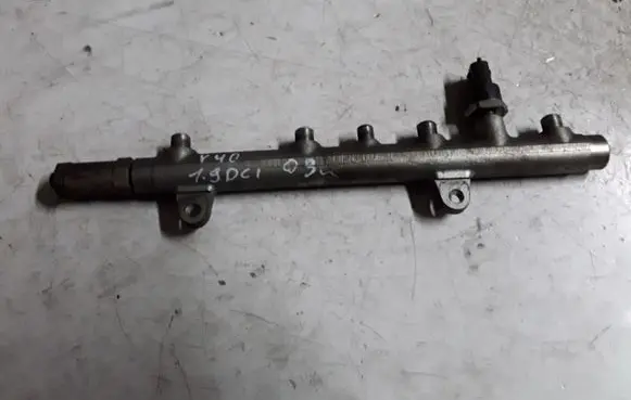 Volvo S40, V40 Fuel main line pipe 0445214024 7700114017