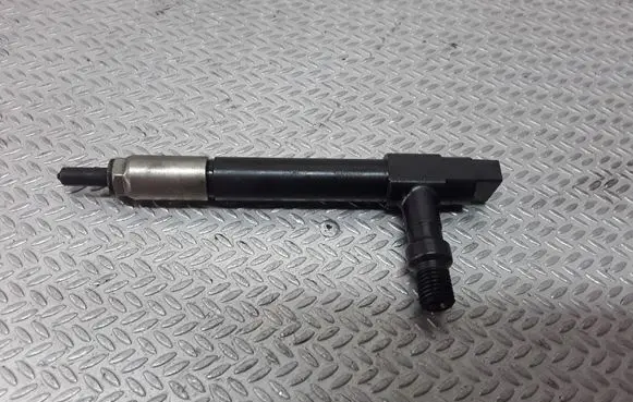Mazda Premacy Fuel injector
