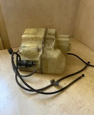 Volvo S80 Windshield washer fluid reservoir/tank 9178881 9484282