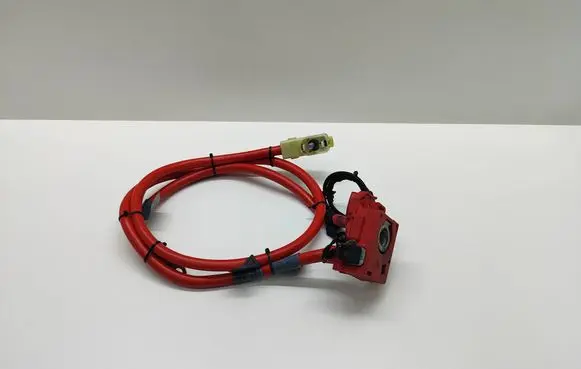 BMW 5 E60 E61 Positive cable (battery) 6989782 10304410