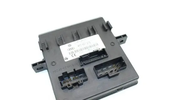 Audi A6 S6 C6 4F Comfort/convenience module 4F0907279 4F0910279K F005V00619