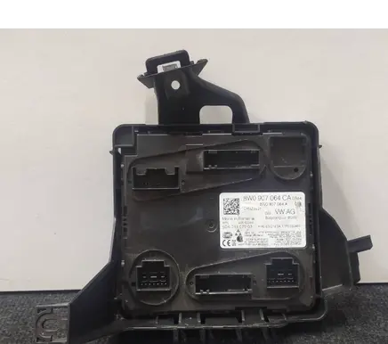 Audi A5 Comfort/convenience module 8W0907064CA 5DK01107903 8W0907064A