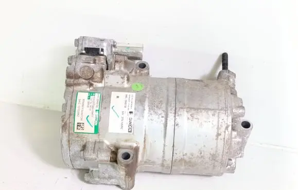 MG Marvel R Air conditioning (A/C) compressor (pump) 10153982