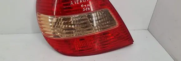 Toyota Avensis Verso Rear/tail lights 034N5P