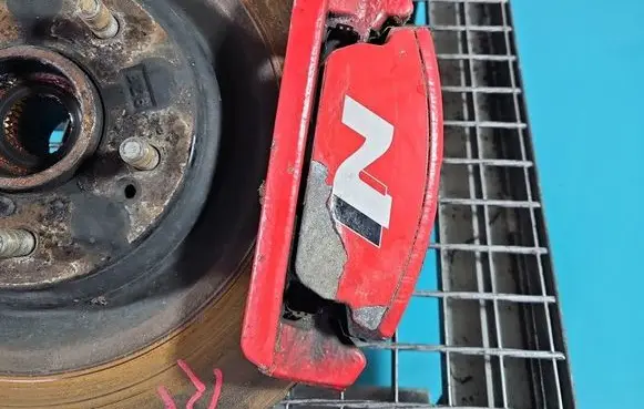 Hyundai i30 Front brake caliper IMPRK1549771