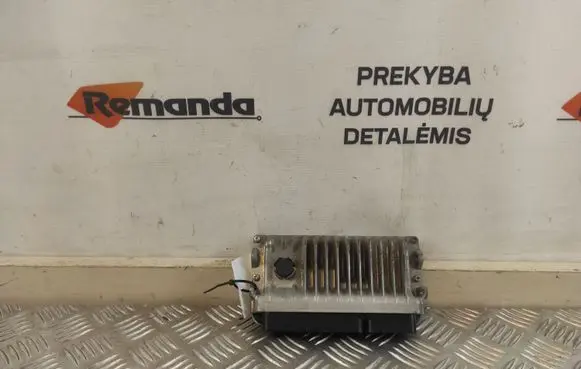 Toyota RAV 4 (XA40) Engine control unit/module 8966142K80