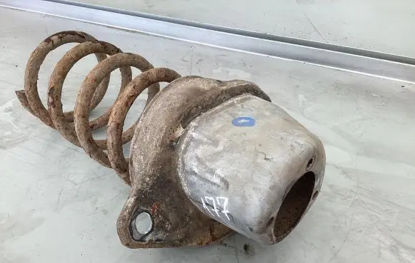 Volvo V70 Rear coil spring 7946
