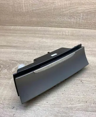 Volkswagen PASSAT B5 Car ashtray 3C0863284A 3C0857961A