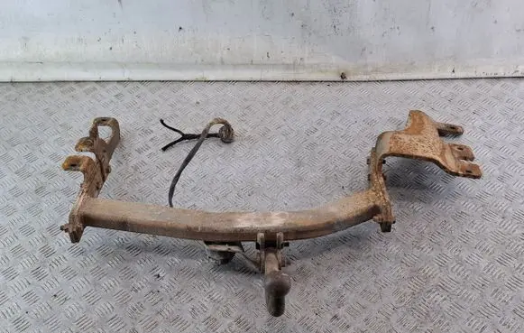 Chrysler Voyager Tow bar set 82208225