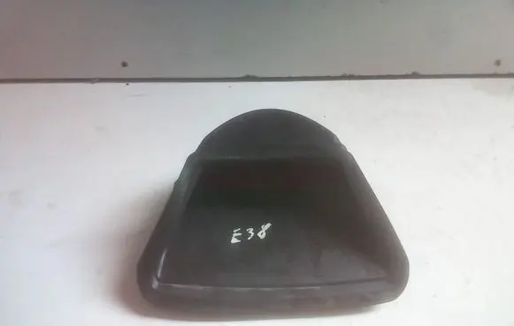 BMW 7 E38 Third/center stoplight 143931