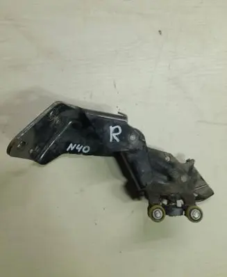 Peugeot 1007 Sliding door lock loop/hook striker 0930