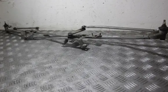 Opel Zafira A Front wiper linkage 