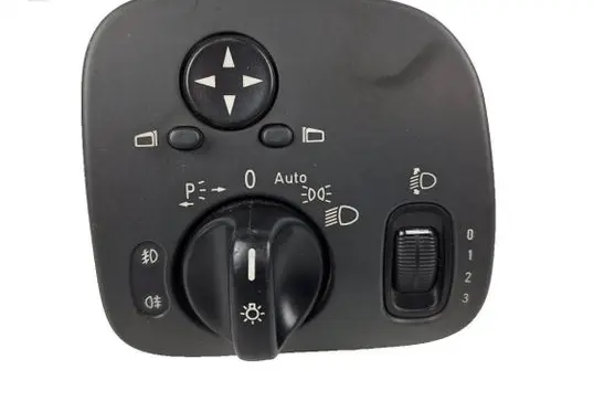 Mercedes-Benz C W203 Light switch A2035450604