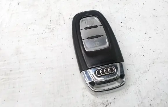 Audi A8 S8 D4 4H Ignition key/card 