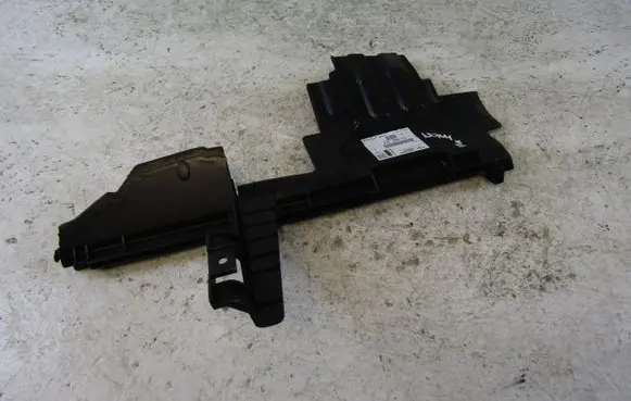 Opel Astra J Intercooler air guide/duct channel 13402362