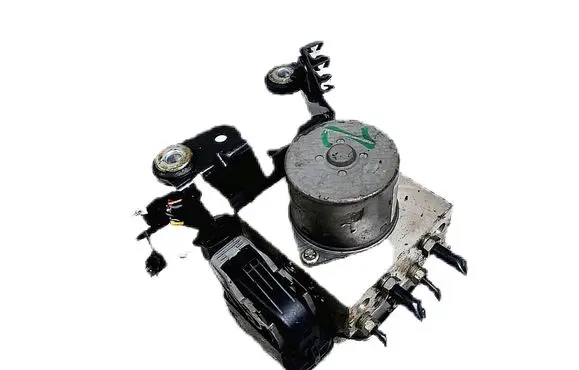 Ford Mondeo Mk III ABS Pump 8G91-2C405-AB