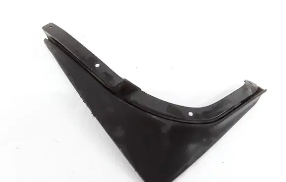 Skoda Octavia Mk2 (1Z) Front mudguard 1Z0821821