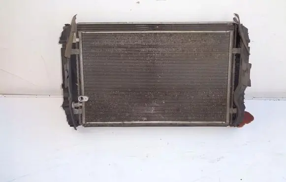 Audi A6 S6 C6 4F Intercooler radiator CHODNICA