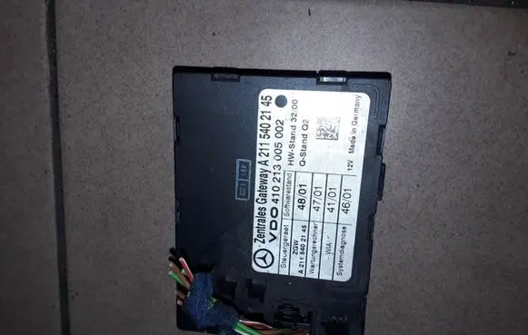 Mercedes-Benz E W211 Gateway control module A2115402145
