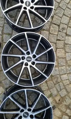 Audi Q7 4M R20 alloy rim brak