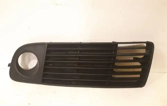 Audi A6 S6 C5 4B Front bumper lower grill 4B0807681J