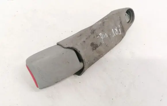 Honda FR-V Middle seatbelt buckle (rear) nsb1053