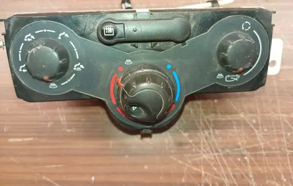Renault Kangoo II Climate control unit 5F2140100