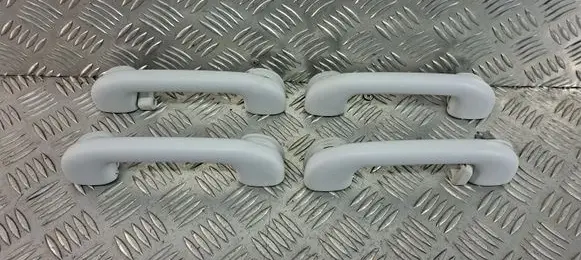 Jeep Renegade A set of handles for the ceiling 