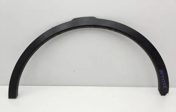 Land Rover Discovery Sport Front arch trim FK7216A075BC