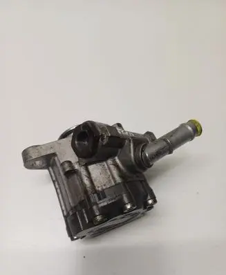 Iveco Daily 6th gen Power steering pump 504243641