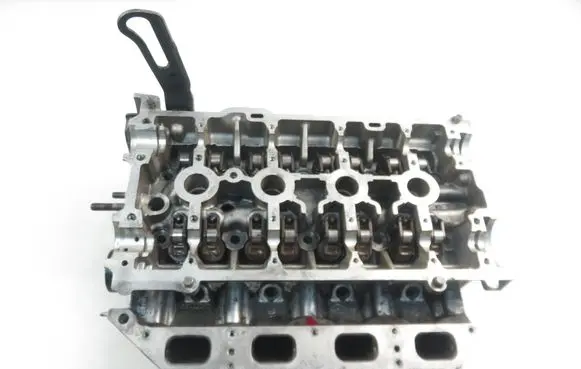 Renault Modus Engine head 8200145259F