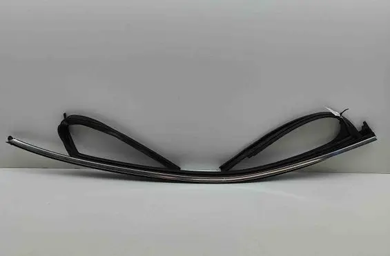 Audi Q5 SQ5 Front door glass trim molding 80A837644G 80A837644