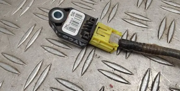 Toyota Aygo AB40 Airbag deployment crash/impact sensor 891730H010