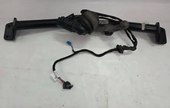 Mercedes-Benz C W205 Tow bar set A2053103900