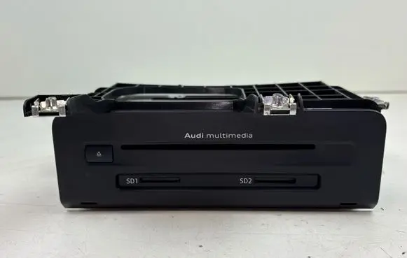 Audi A5 Radio/CD/DVD/GPS head unit 8W0035652F