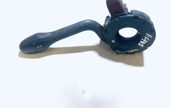Seat Toledo I (1L) Indicator stalk