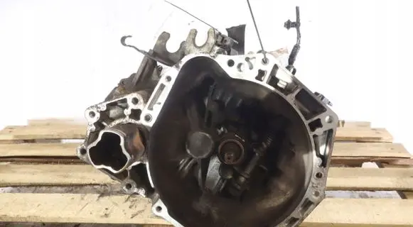 Suzuki Splash Manual 5 speed gearbox 