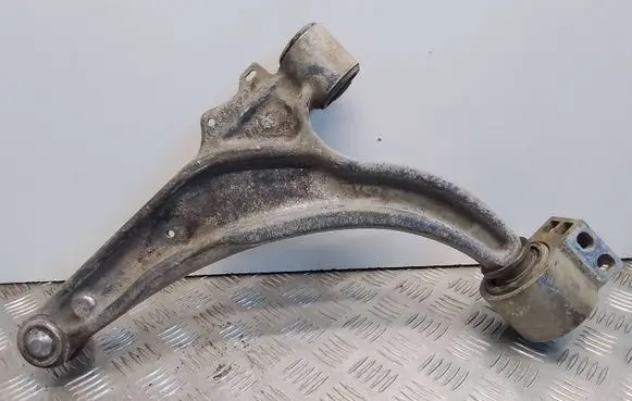 Opel Astra J Front lower control arm/wishbone 20835938