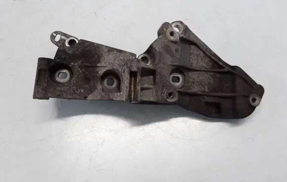 Renault Megane II Generator/alternator bracket 8200072727