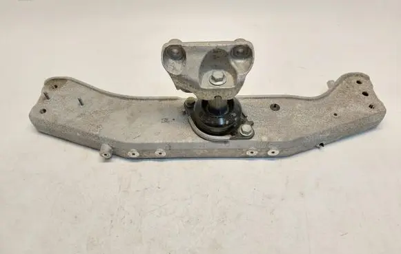 Volkswagen ID.5 Engine mounting bracket 1EA199117C