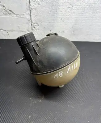 Mercedes-Benz A W169 Coolant expansion tank/reservoir 168500