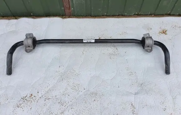 Tesla Model 3 Rear anti-roll bar/sway bar 1144387