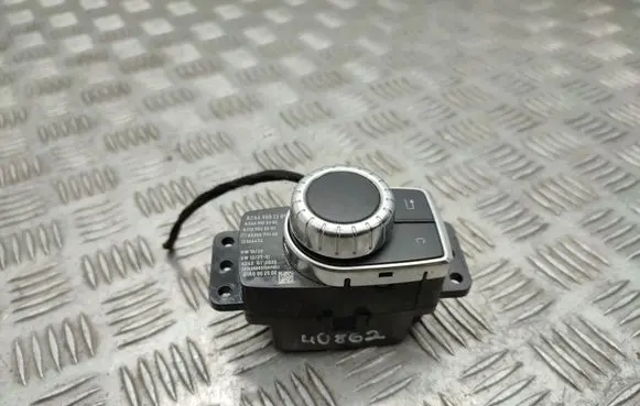 Mercedes-Benz A W176 Head unit multimedia control A2469001309
