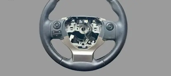 Lexus IS 220D-250-350 Steering wheel