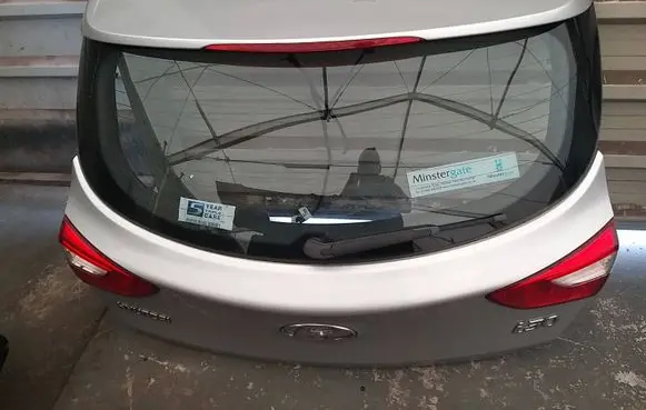 Hyundai i30 Tailgate/trunk/boot lid