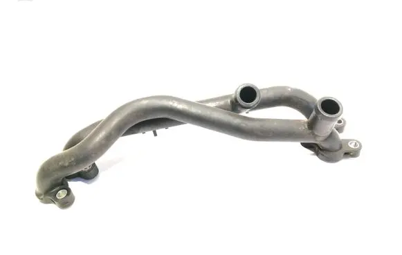 Audi Q7 4L Engine coolant pipe/hose 06E121083