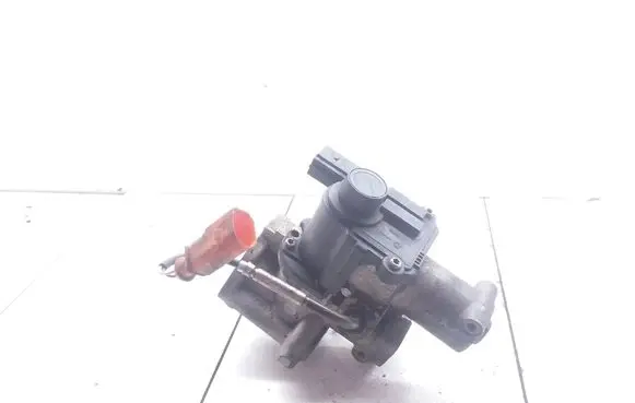 Volkswagen Touareg I EGR valve 059131501D