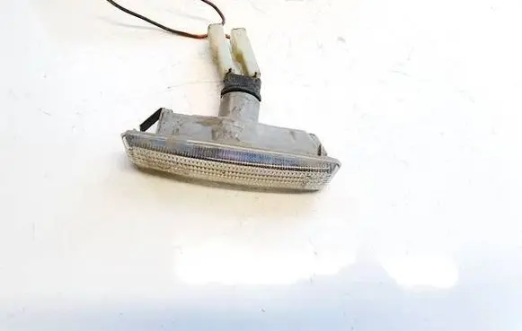 BMW 5 E39 Front fender indicator light 083441402nf 08-344-1402n-f